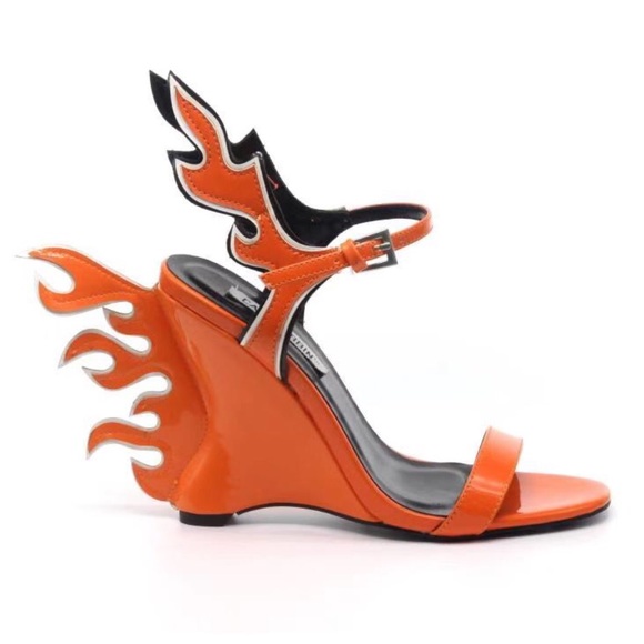 “FLAMES” Black Wedge Sandal - Picture 3 of 6